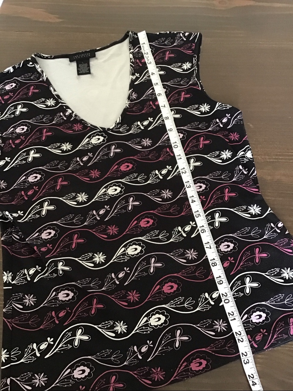 Y2K The Limited black V-neck tank top featuring a white and pink floral vine. - Picture 6 of 7